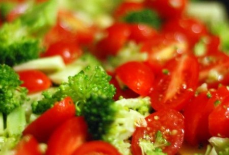 combinatie alimente, beneficii broccoli, rosii